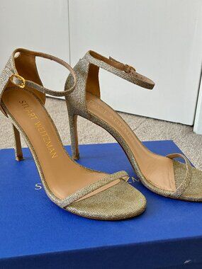 Stuart Weitzman Nudist Curve Glitter Heels Gold Platino Stiletto size 9 B / 39.5